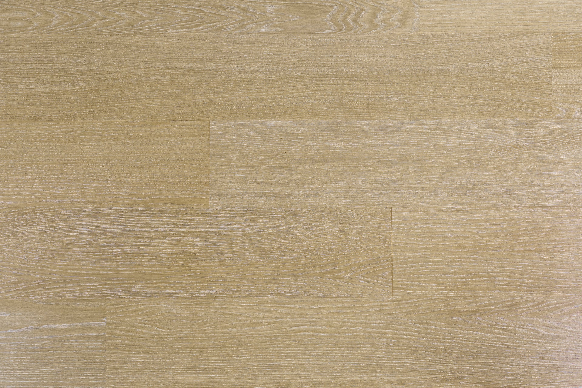 CLE00061 Prime Lacquered Smoky Grey Plank