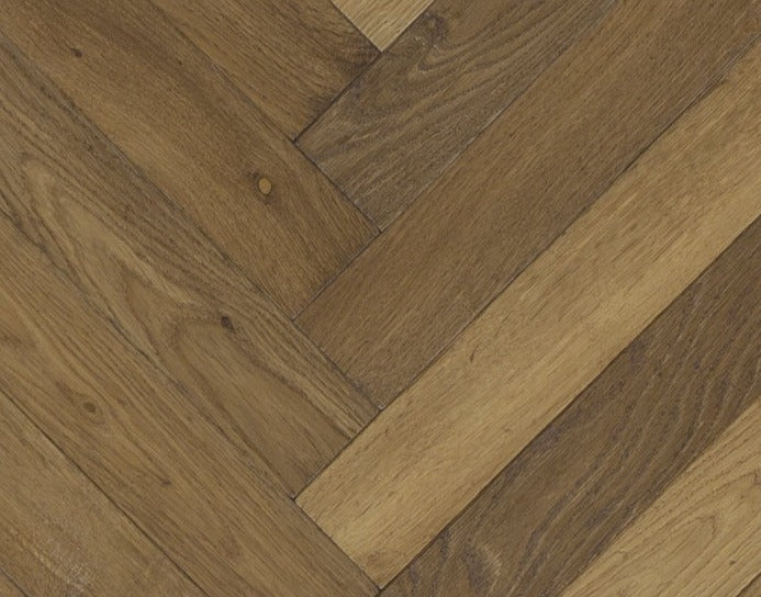 CLE00123 Character Oiled Auburn Herringbone
