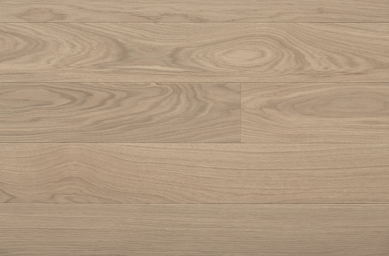 CLE00420 Prime Grade  Auburn UV Oiled Engineered European Oak 1 -Strip